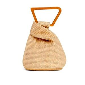 CULT GAIA Elegant Tan Woven Bag with Wooden Handle